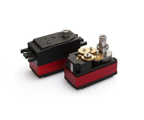 Un buen precio. TIANKONGRC TD-9512MG 12KG Caso semimetálico de bajo perfil Servo motor digital engranaje de metal de alto par 4.8-7.4V para 1/10 1/8 RC robot de coche en línea